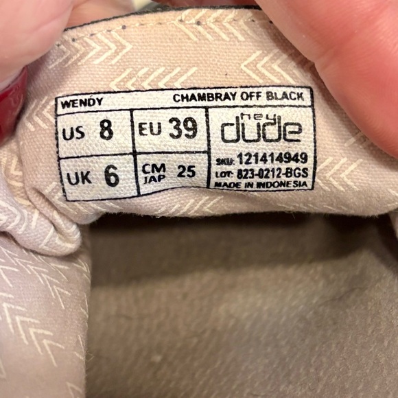 Hey Dude Wendy Chambray Off Black Size 8 EUC - Picture 5 of 11